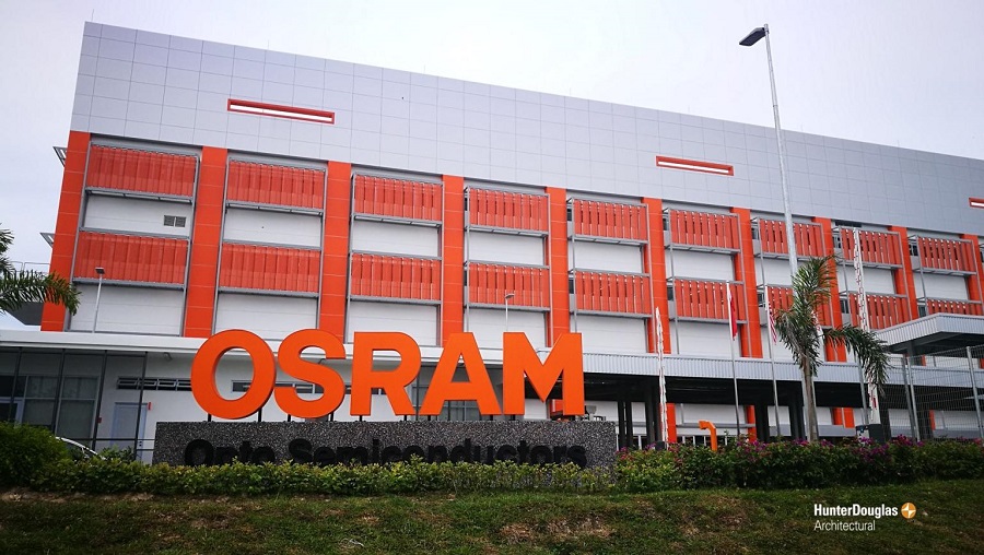 lam chan nang he Aeroscreen 600 Hunter Douglas